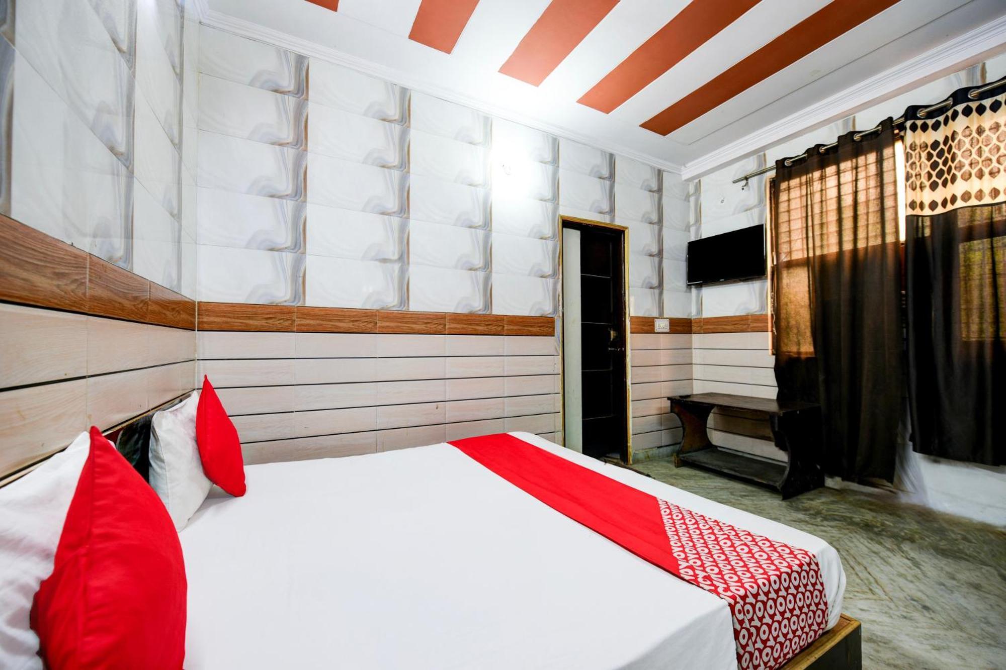 Hotel O Granville Yeni Delhi Dış mekan fotoğraf