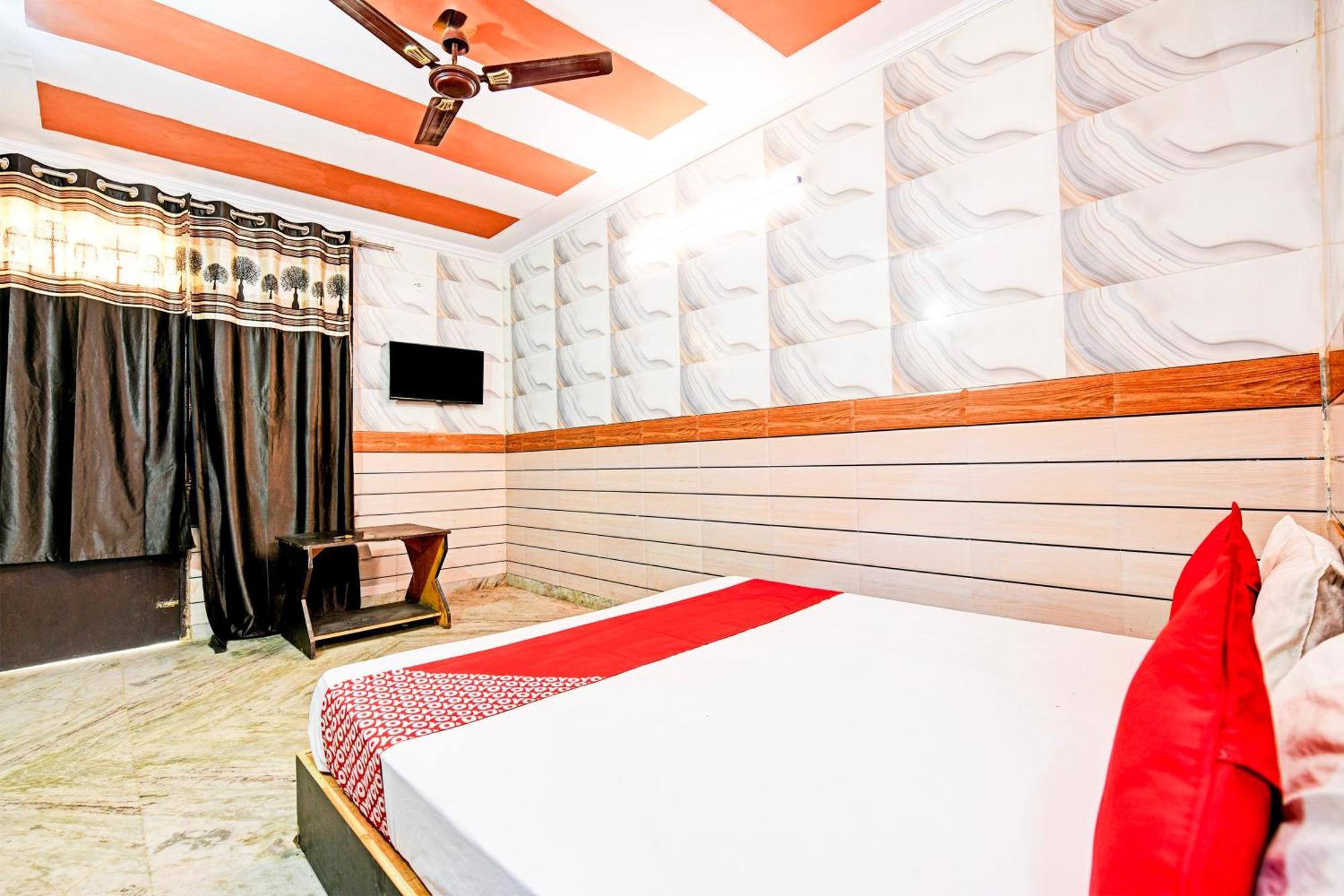 Hotel O Granville Yeni Delhi Dış mekan fotoğraf