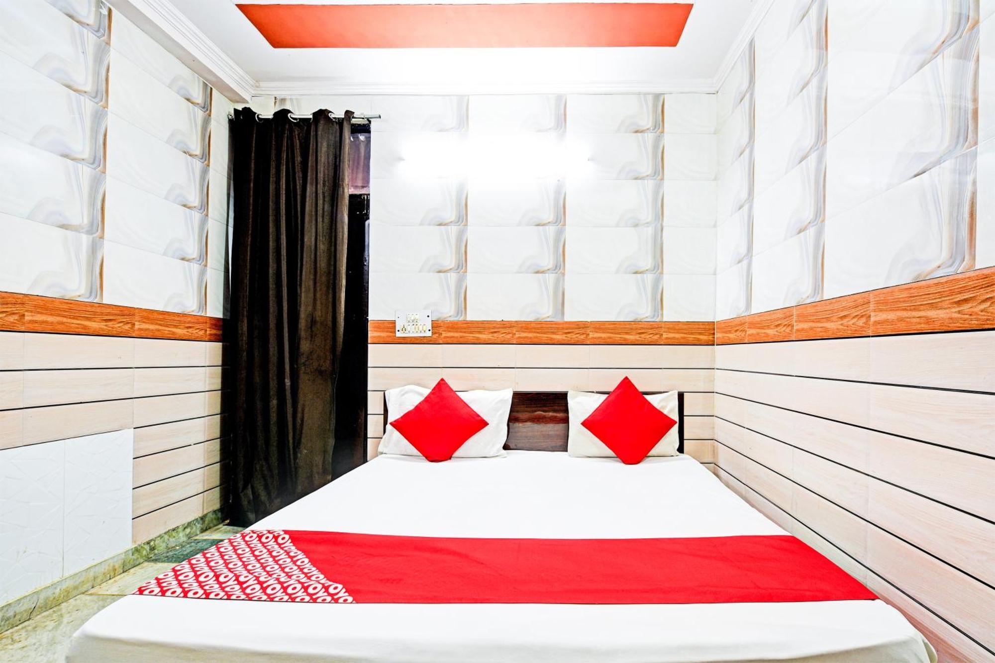 Hotel O Granville Yeni Delhi Dış mekan fotoğraf