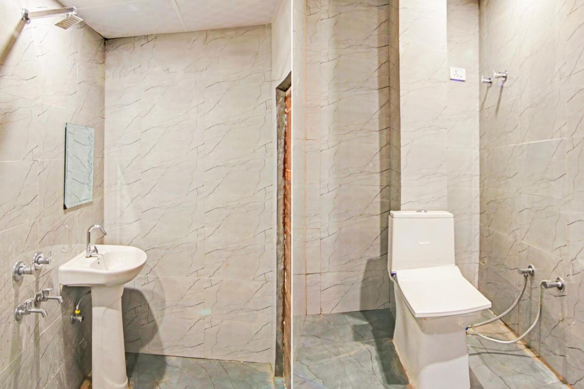 Hotel O Granville Yeni Delhi Dış mekan fotoğraf