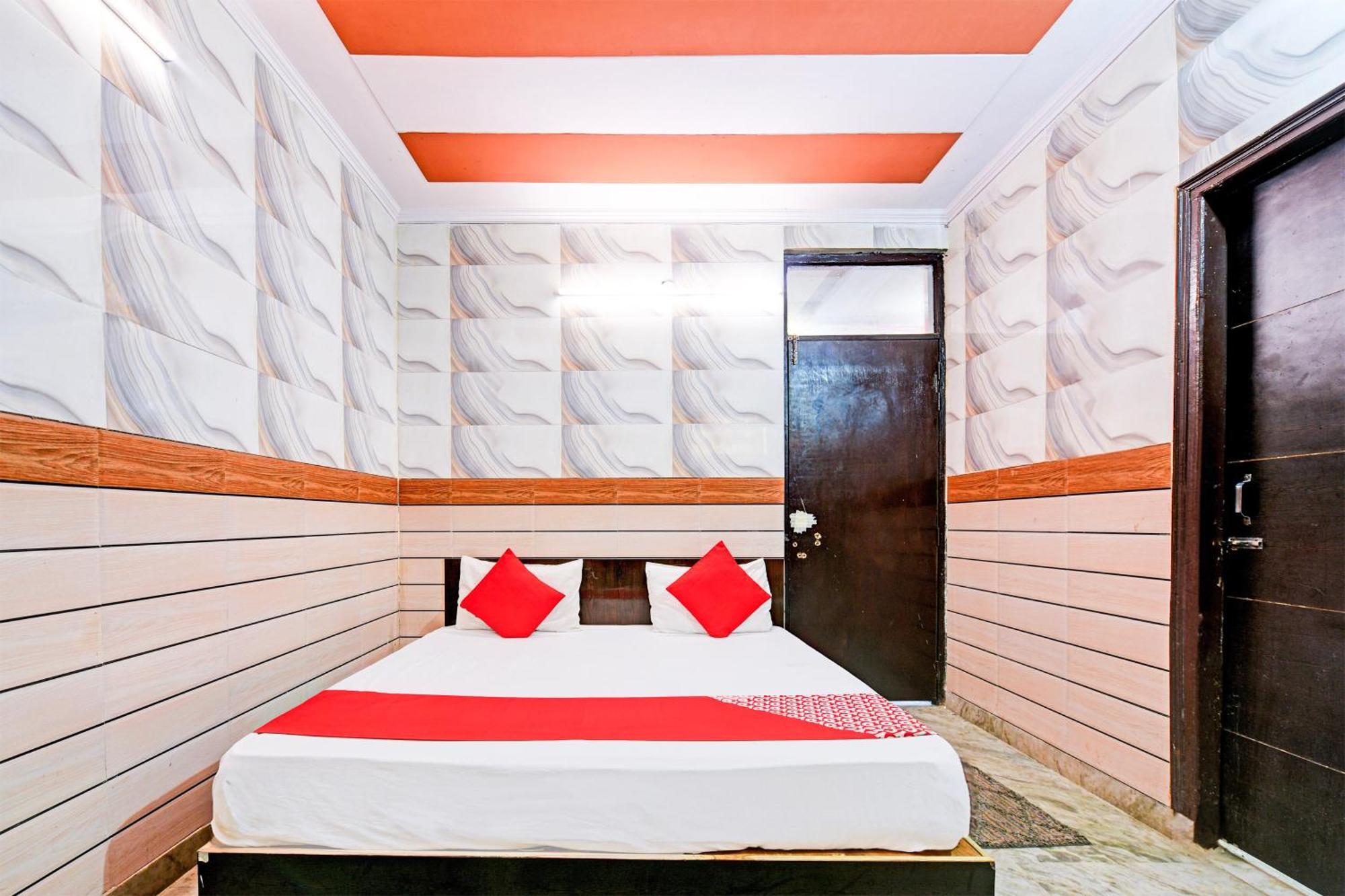 Hotel O Granville Yeni Delhi Dış mekan fotoğraf